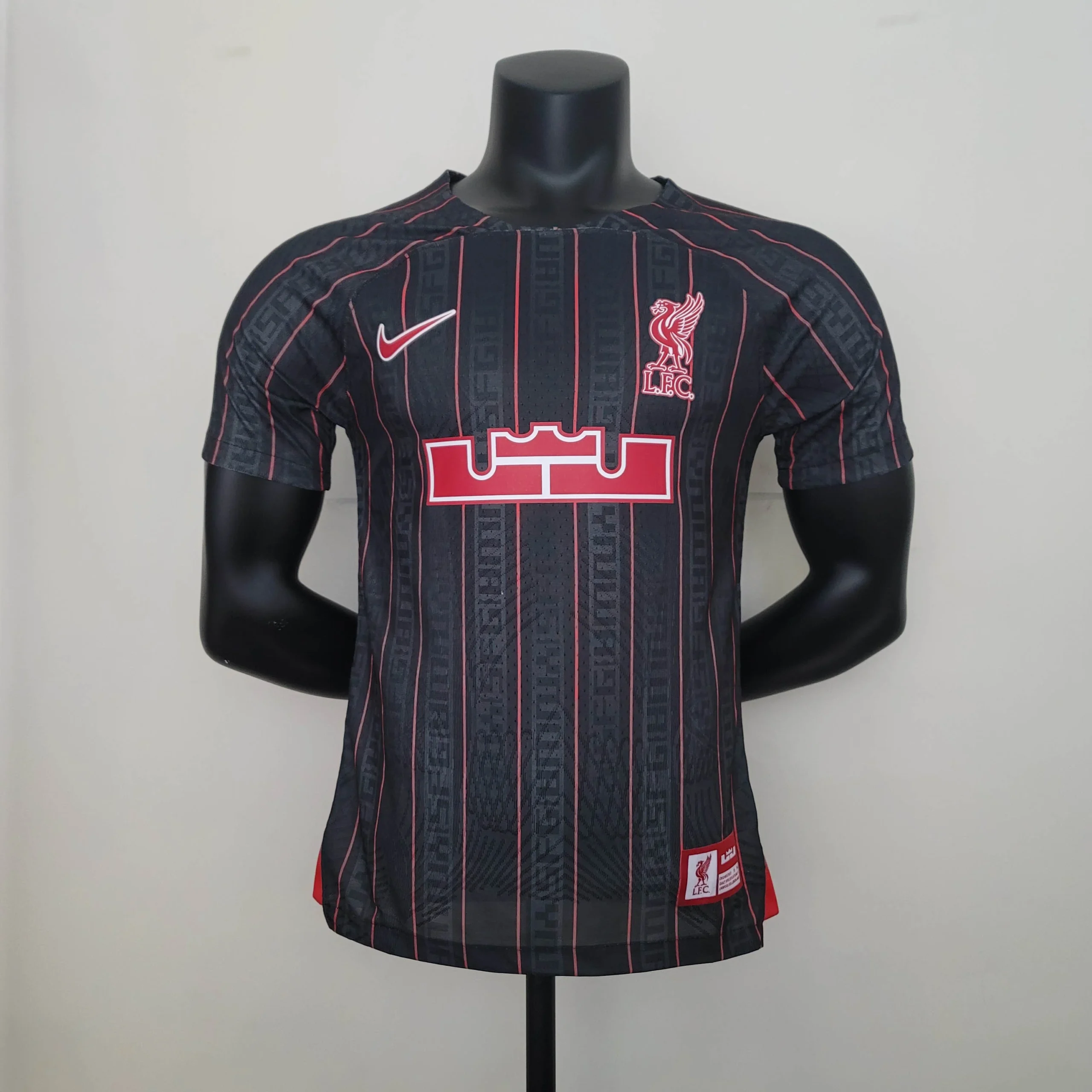 2022/2023 Player Version Liverpool James Joint Football Shirt