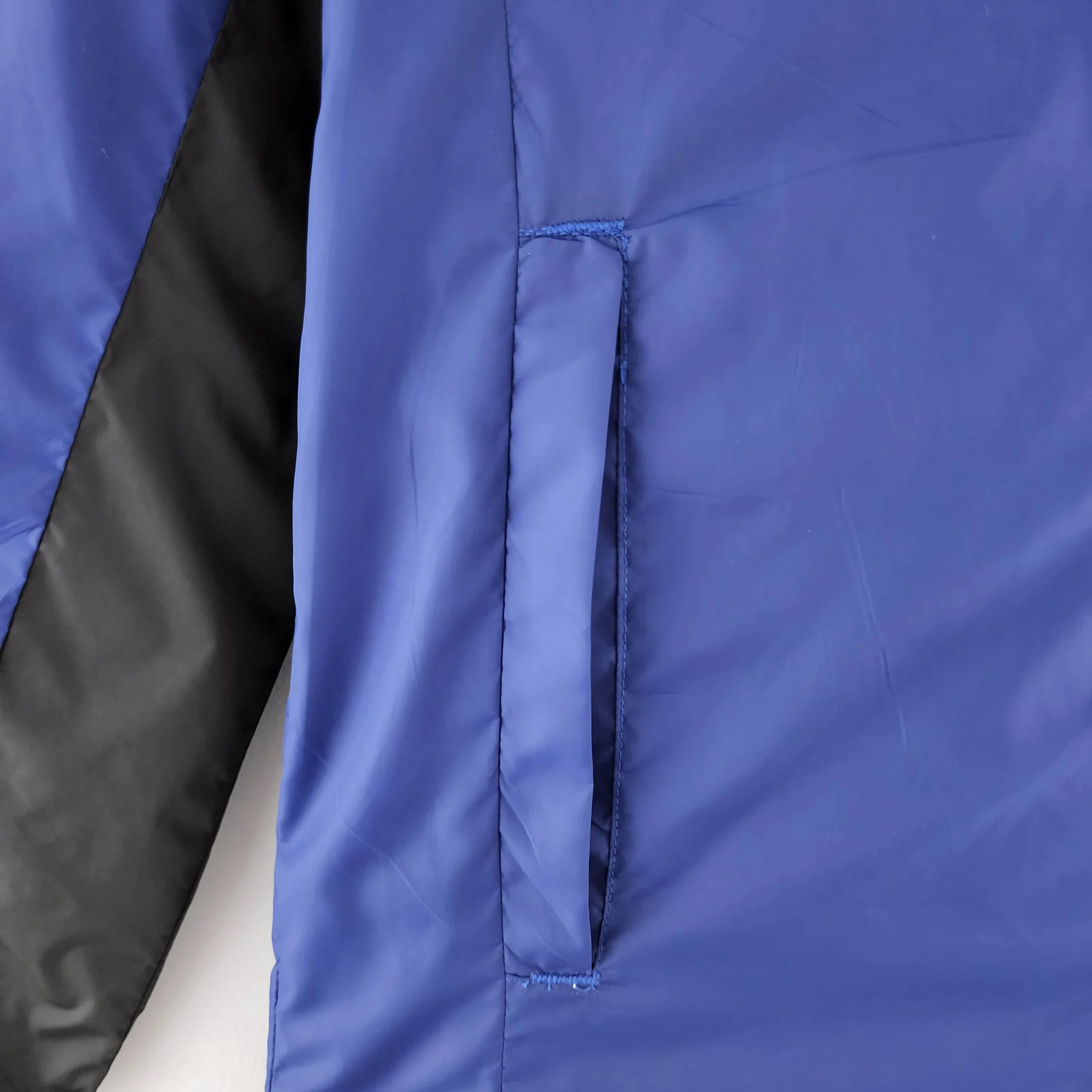 2022 PSG Windbreaker Blue and Black - 图片 8