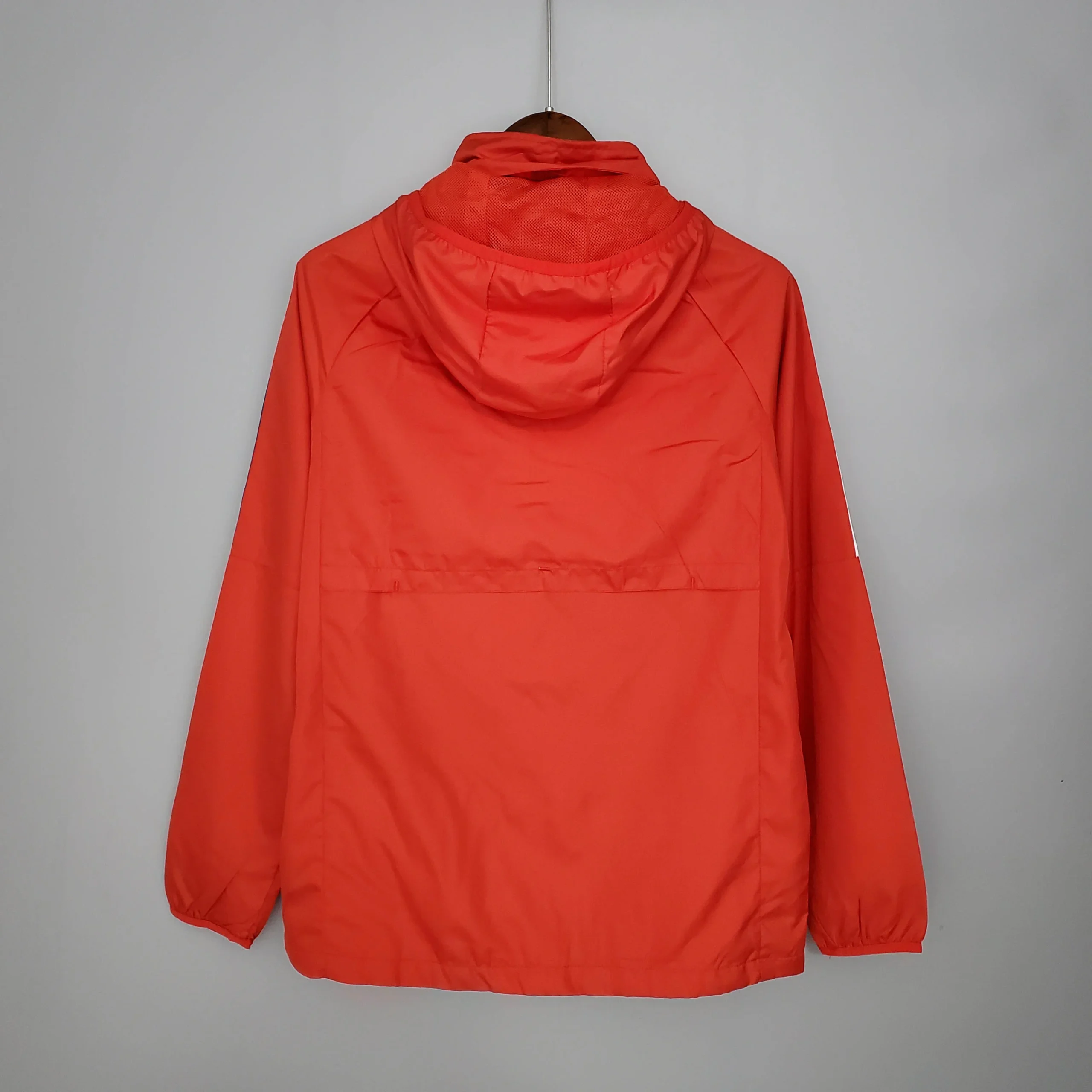2021/2022 Liverpool Windbreaker Red Soccer Jersey - 图片 2