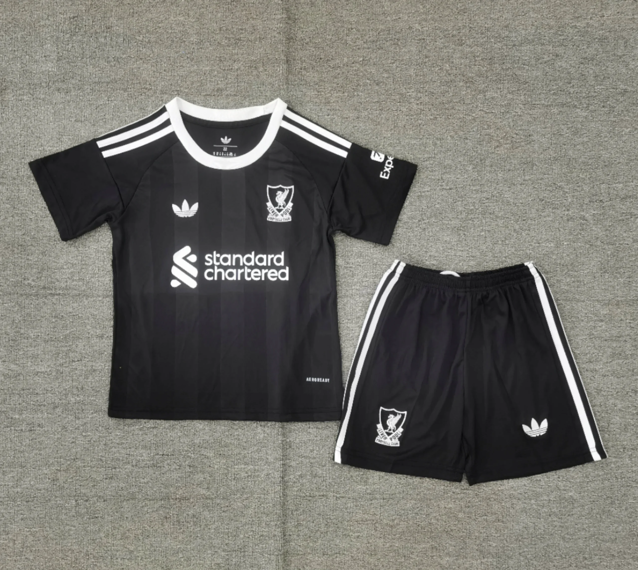 2025/2026 Liverpool Goalkeeper Black Soccer Jersey Kids Size
