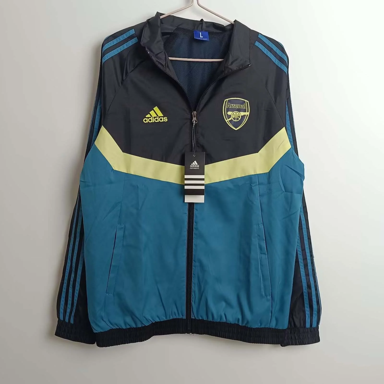 2024/2025 Arsenal Windbreaker Light blue Soccer Jersey