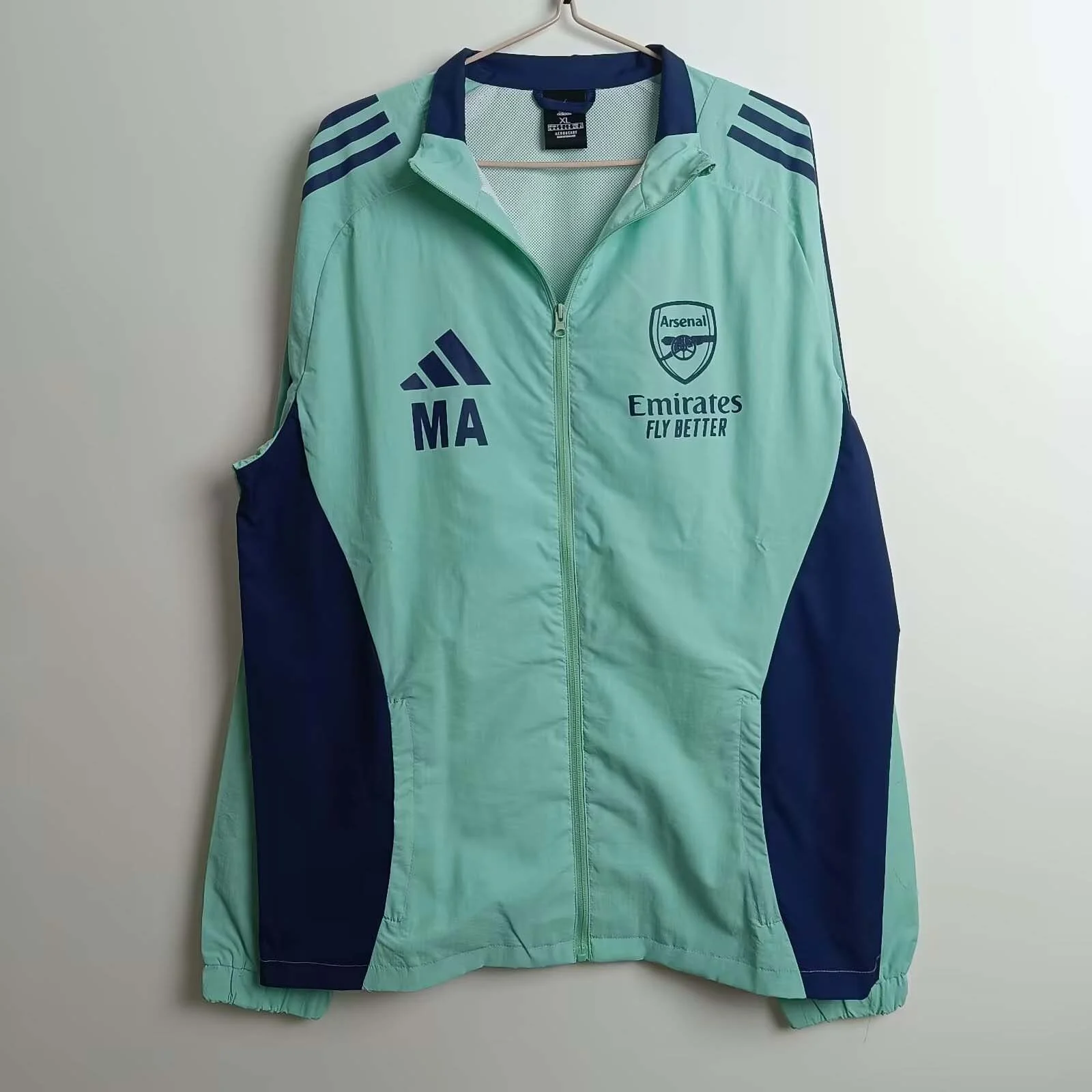 2024/2025 Arsenal Windbreaker Green Soccer Jersey
