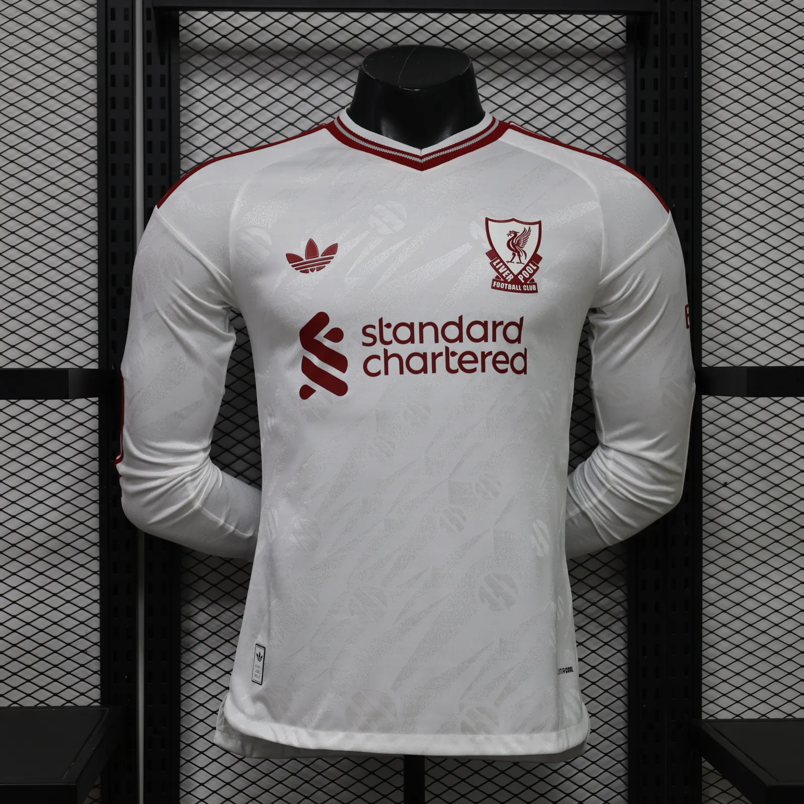 0740fafa6f462c1667696623937d4f8d.webp 2026-2027 Player Version Long Sleeve Liverpool Away Football Shirt - Image 1