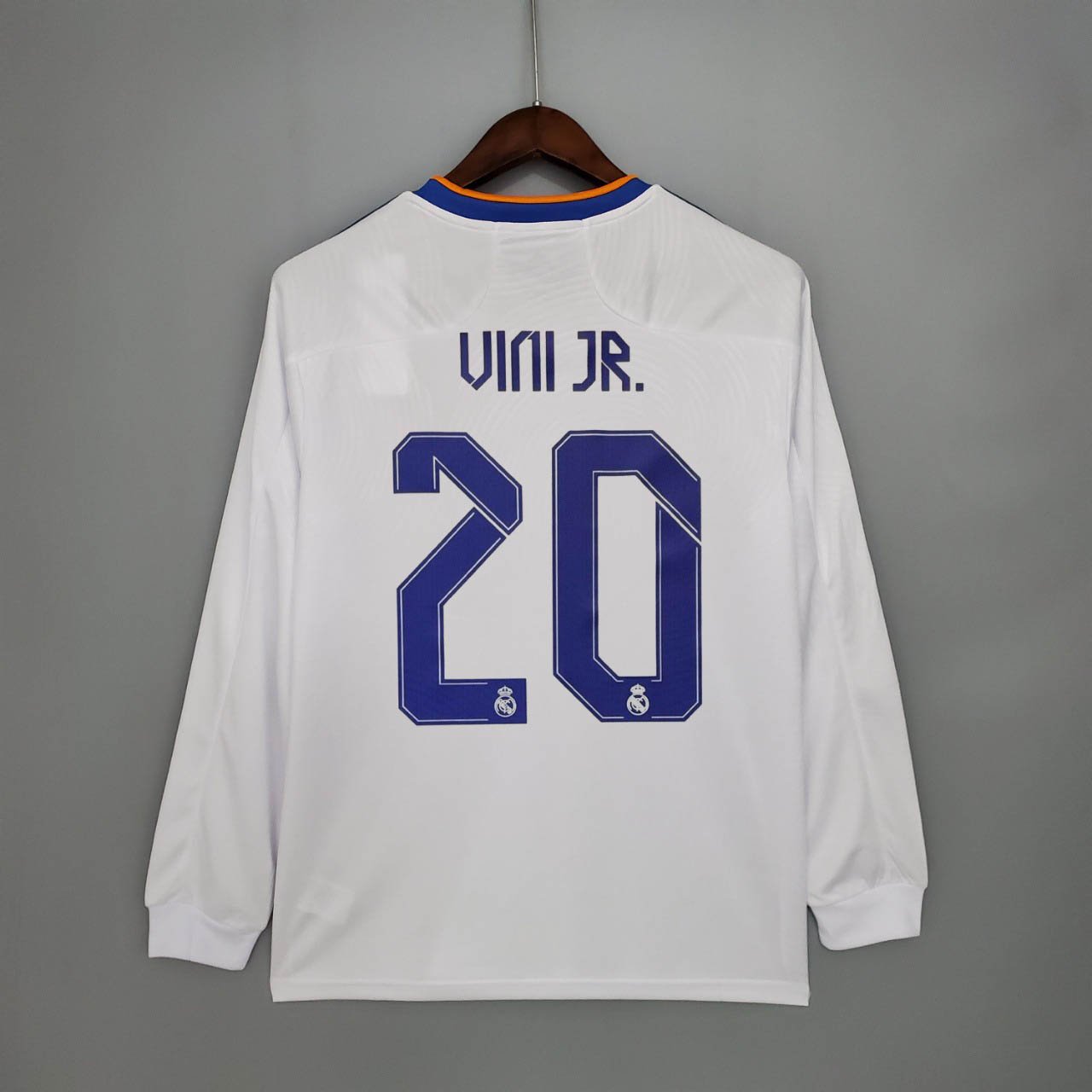 083ccc59c280d5c9764fe780cd01d9d7.jpg 2021/2022 VINI JR.#20 Long Sleeve Real Madrid Home Final Edition Jersey - Image 1