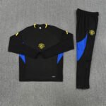 2025/2026 Manchester United Player version Half-Pull Training Suit Black Football Shirt Set - Image 5
