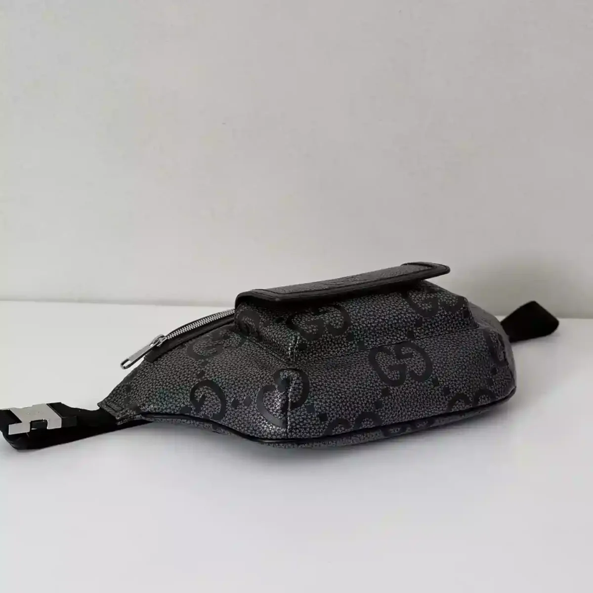 GG jumbo large belt bag in grey and black GG leather – BG078 - Image 5