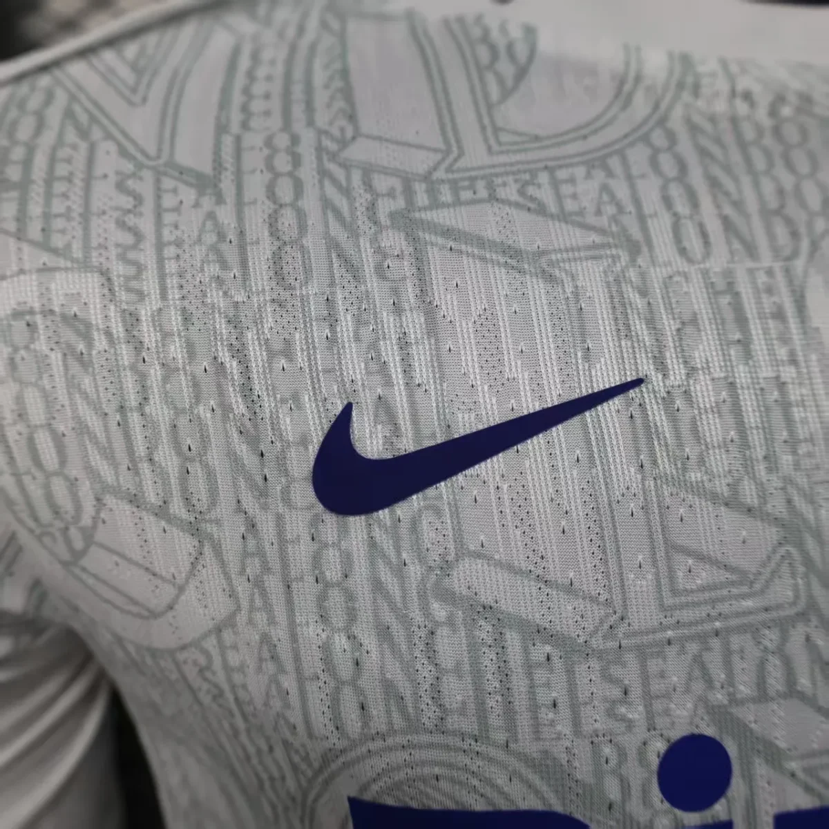 2025/2026 Player Version Chelsea pre-match kit - Image 4