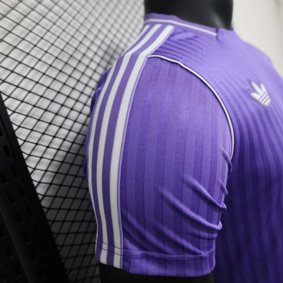 2024/2025 Player Version Real Madrid Special Edition Purple Football Shirt - Image 3
