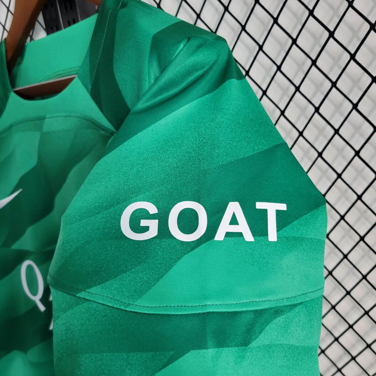 2023/2024 Psg Paris Saint-Germain Goalkeeper Green Football Shirt - Image 9