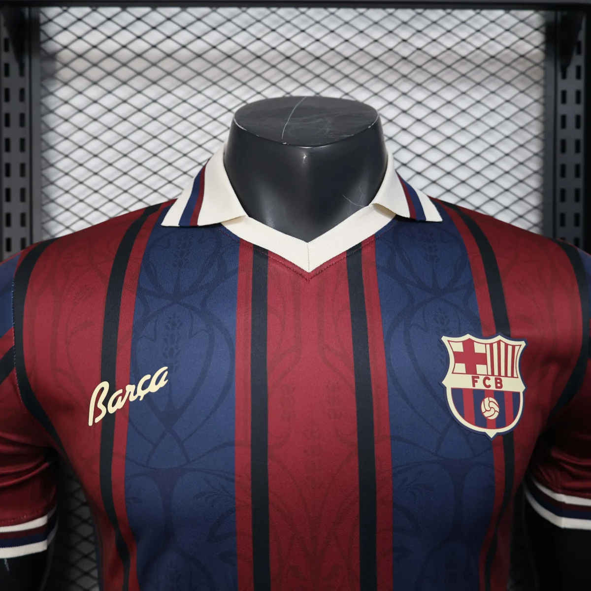 2025/2026 Player Version Barcelona 125th Anniversary Edition Red and blue Football Shirt - Image 5