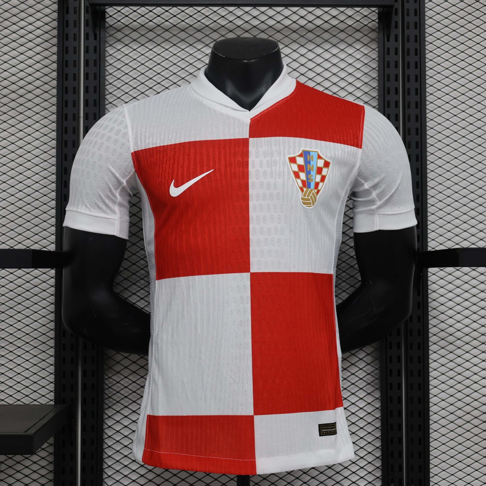 2f496a31caecbf4a65d6da15468301e0.jpg 2024 Player Version Croatia National Team Home Football Shirt - Image 1