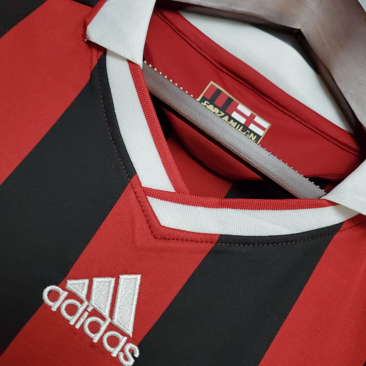 2009/2010 Retro AC Milan Home Football Shirt - Image 4