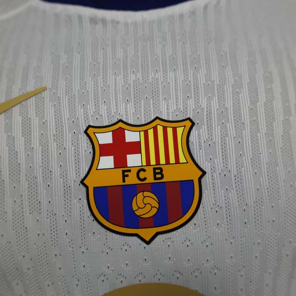 2025/2026 Player Version Barcelona Special Edition White - Image 5