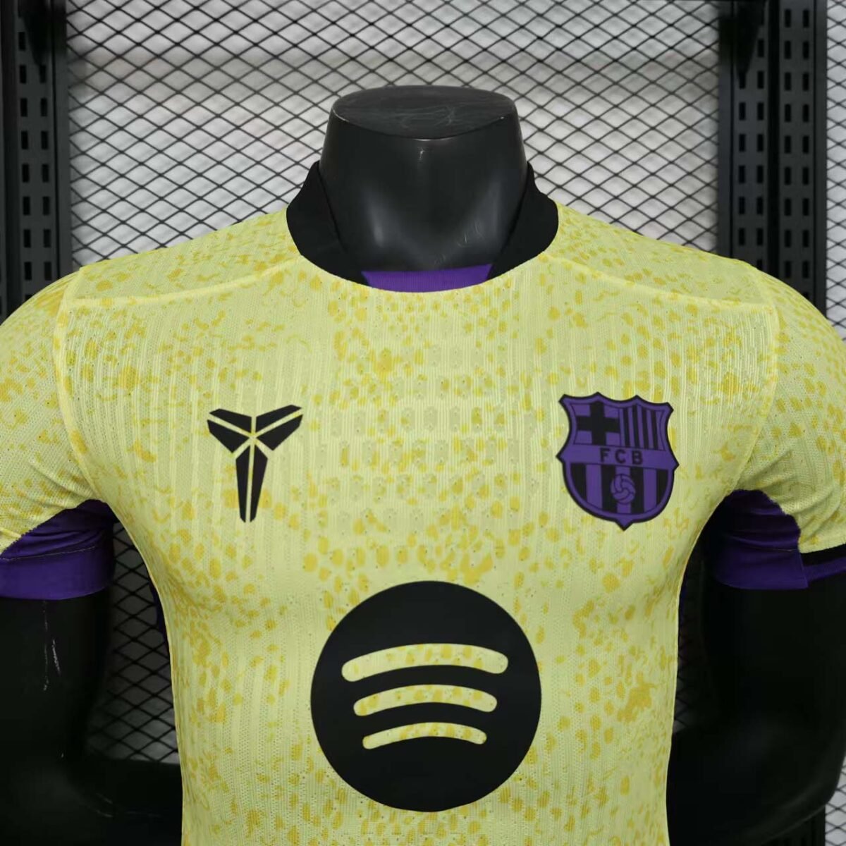 2025/2026 Player Version Barcelona Away - Image 5