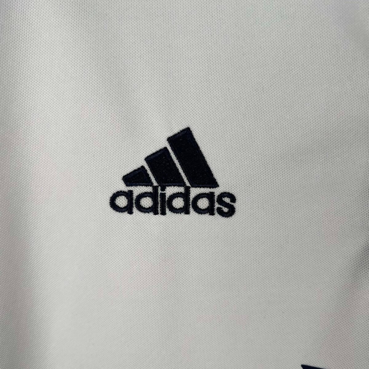 2016/2017 Retro Real Madrid Home Football Shirt - Image 4