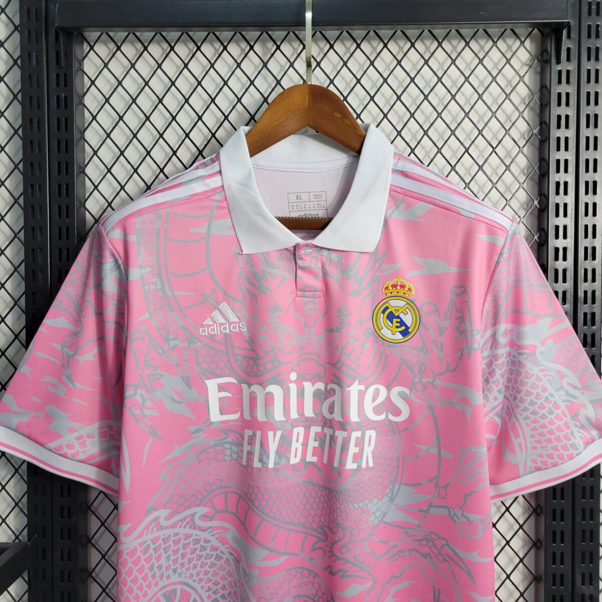 2023/2024 Real Madrid Chinese Dragon Pink Football Shirt - Image 4