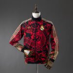2025/2026 Real Madrid Double-Sided Jacket WindbreakerRed&Black - Image 2