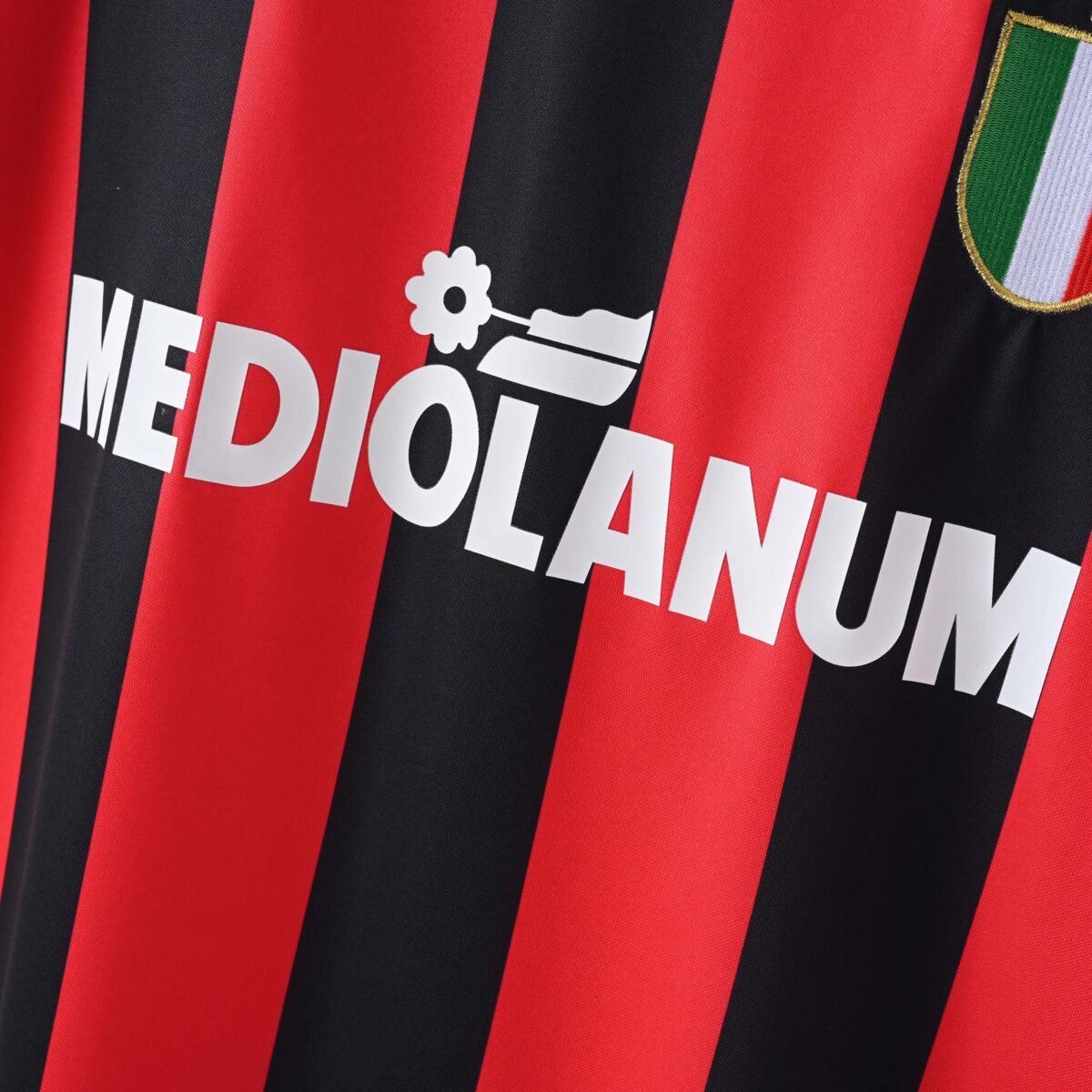 1988/1989 Retro AC Milan Home Football Shirt - Image 4