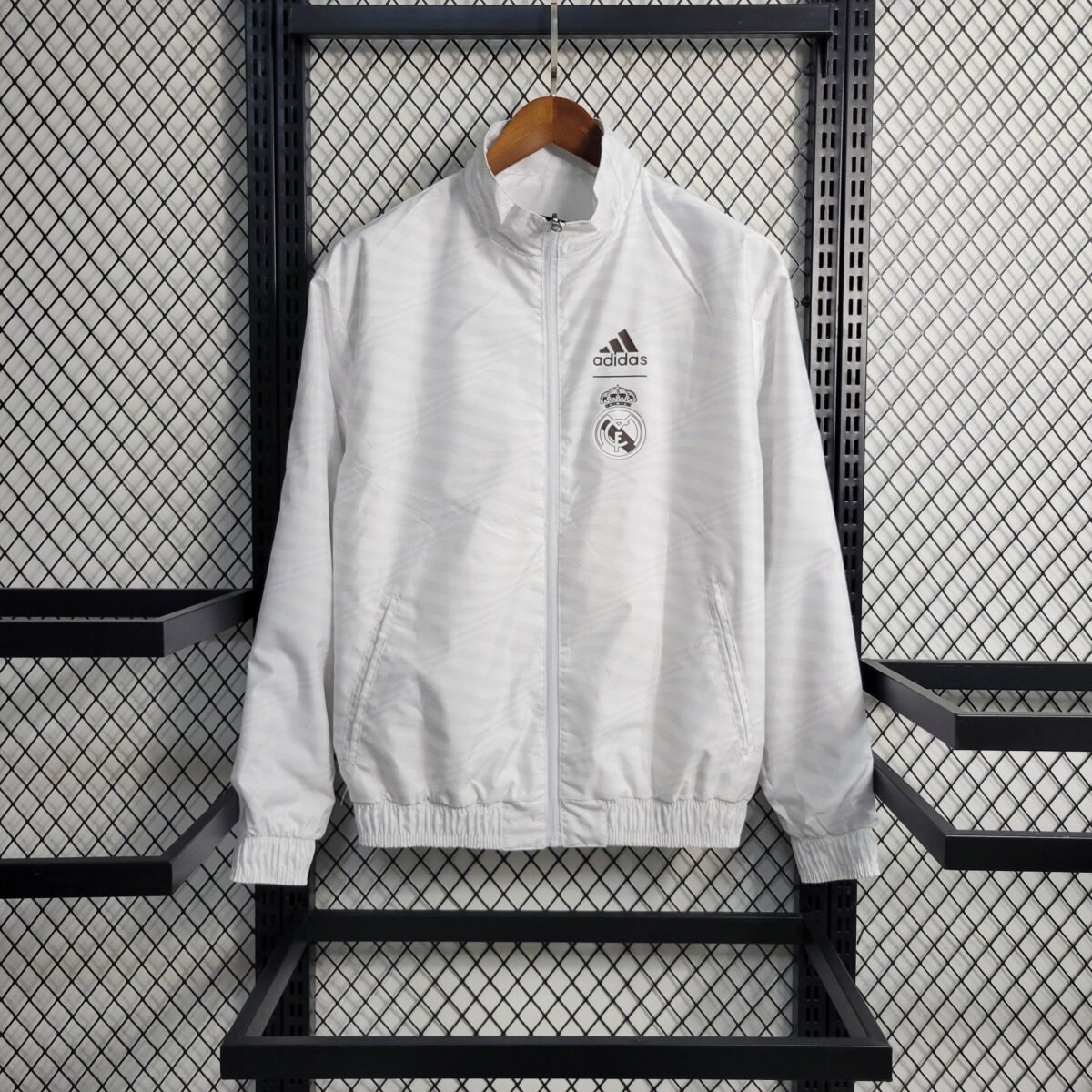2023/2024 Real Madrid Reversible Windbreaker White - Image 12