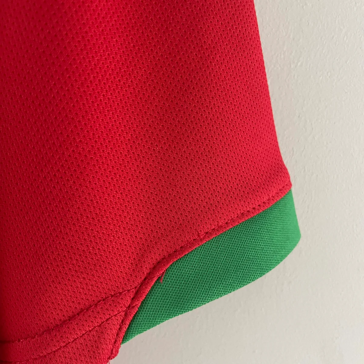 2006 Retro Portugal Home Football Shirt - Image 9