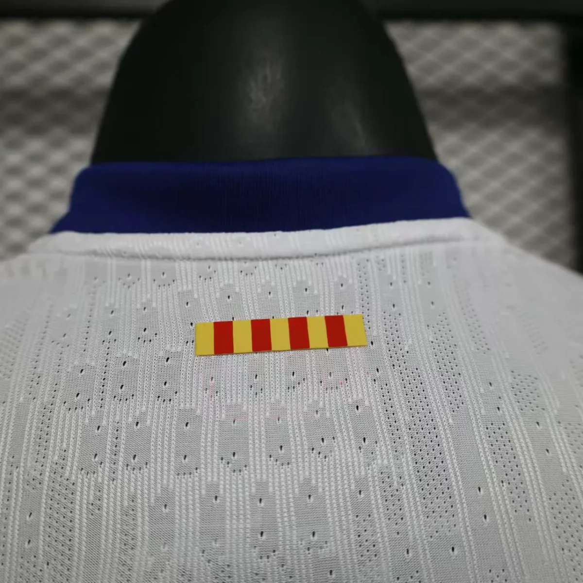 2025/2026 Player Version Barcelona Special Edition White - Image 9