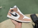 Jordan 1 Mid SE ‘Brushstroke Paint Splatter’ - Image 2