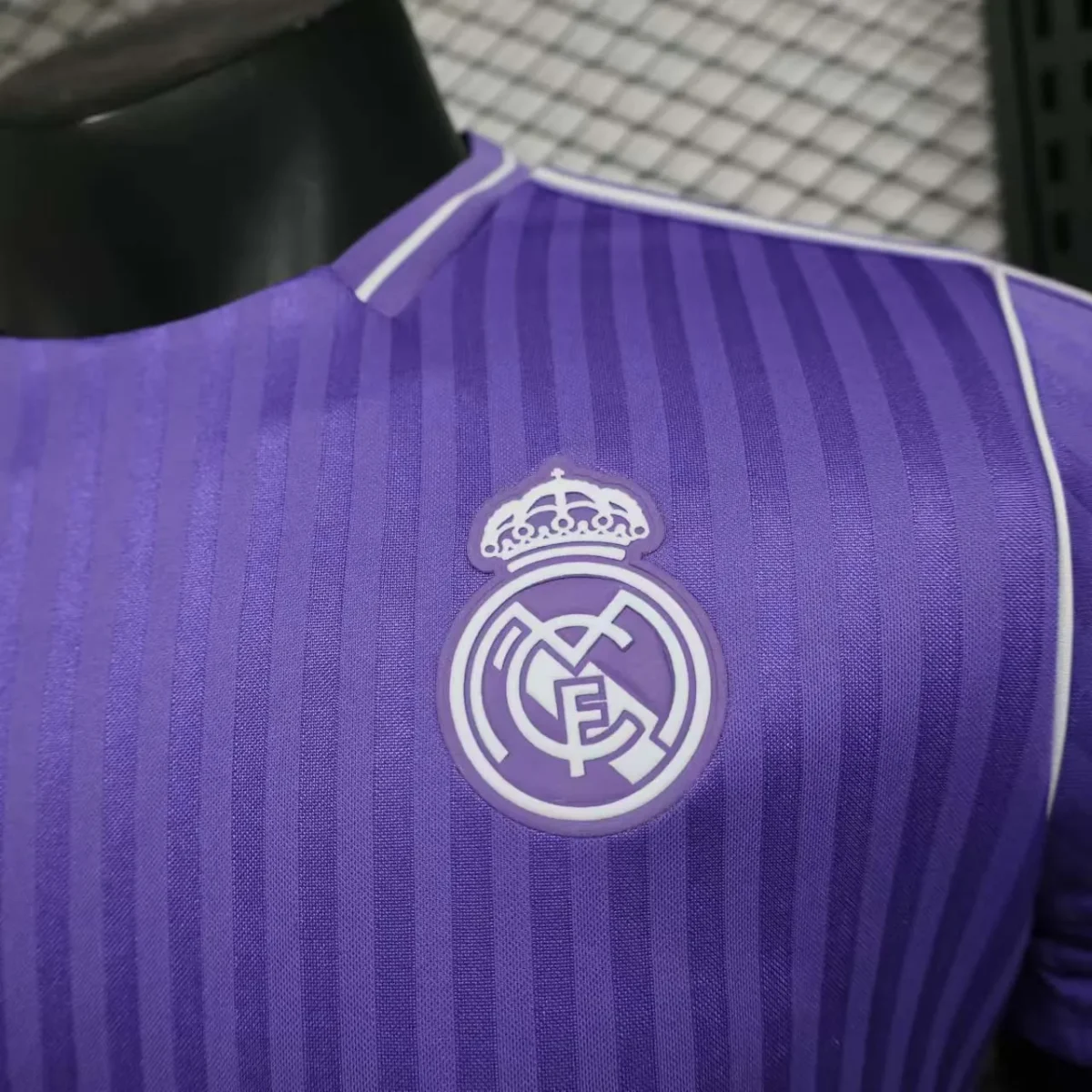 2024/2025 Player Version Real Madrid Special Edition Purple Football Shirt - Image 5