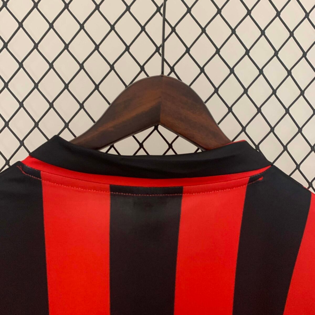 1990/1991 Retro AC Milan Home Football Shirt - Image 4