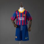 2013/2014 Retro Barcelona Home Football Shirt Kids Size - Image 3