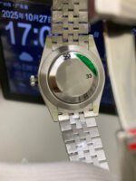 Rolex Datejust 41mm Green Fluted Motif Dial Fluted Bezel Jubilee Bracelet (126334) DD3235 Movement - Image 5