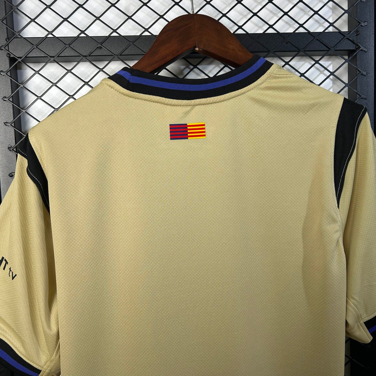 2025/2026 Barcelona Away Football Shirt - Image 5
