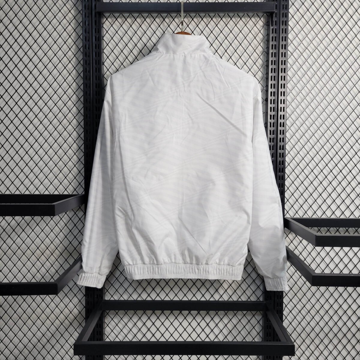 2023/2024 Real Madrid Reversible Windbreaker White - Image 13