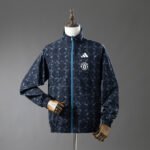 2025/2026 Manchester United Reversible Windbreaker??Blue&Black?? - Image 2