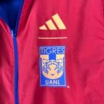 2023/2024 Tigres Reversible Windbreaker??Blue-red??Soccer Jersey - Image 11