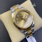 Rolex Datejust 41mm Two-Tone Yellow Gold Champagne Sunburst Dial Fluted Bezel Oyster Bracelet (126333) DD3235 Movement - Image 3