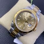 Rolex Datejust 41mm Two-Tone Yellow Gold Champagne Sunburst Dial Fluted Bezel Oyster Bracelet (126333) DD3235 Movement - Image 4