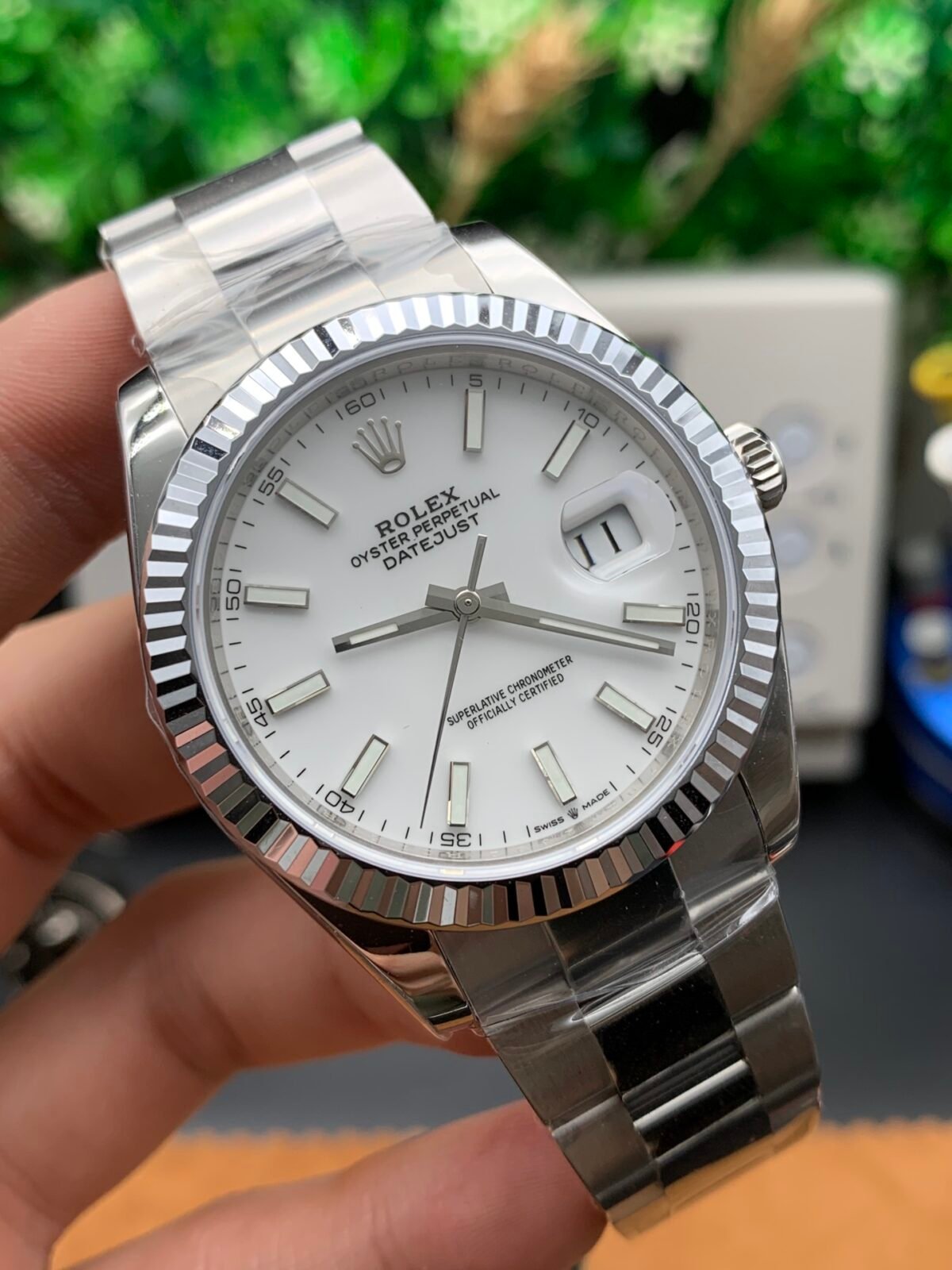 Rolex Datejust 41mm Pure White Dial Fluted Bezel Oyster Bracelet (126334) DD3235 Movement - Image 3