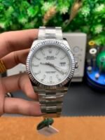 Rolex Datejust 41mm Pure White Dial Fluted Bezel Oyster Bracelet (126334) DD3235 Movement