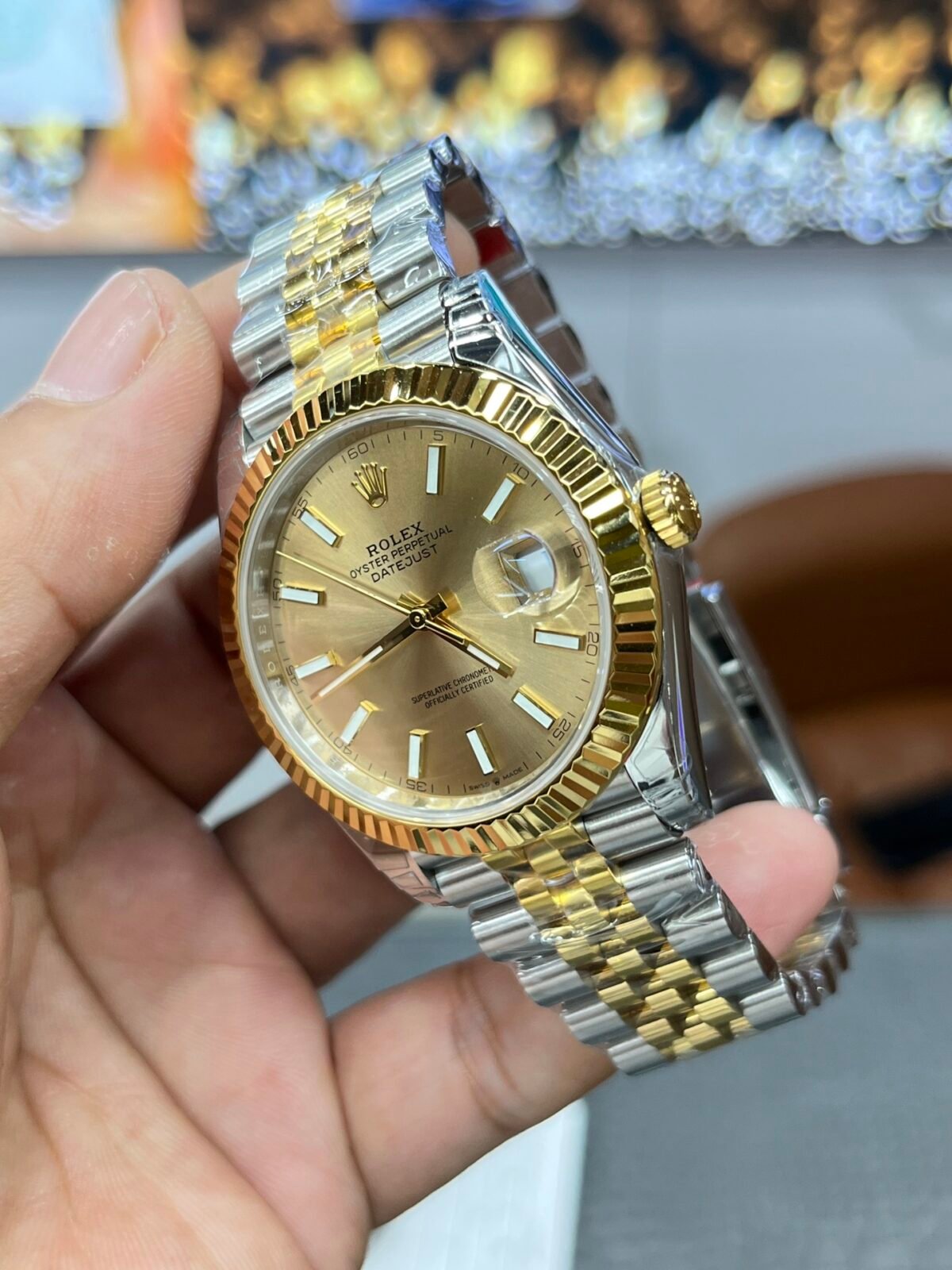 Rolex Datejust 41mm Two-Tone Yellow Gold Champagne Dial Fluted Bezel Jubilee Bracelet (126333) DD3235 Movement - Image 5