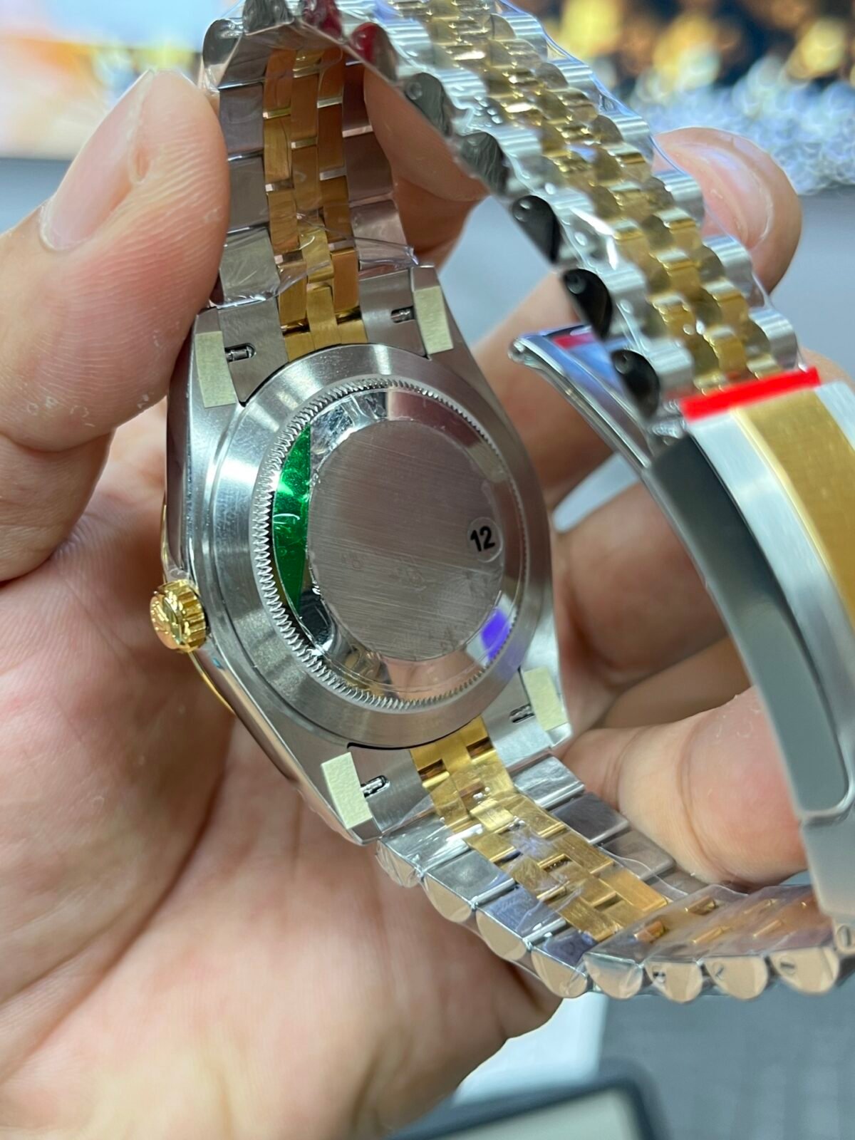 Rolex Datejust 41mm Two-Tone Yellow Gold Champagne Dial Fluted Bezel Jubilee Bracelet (126333) DD3235 Movement - Image 8