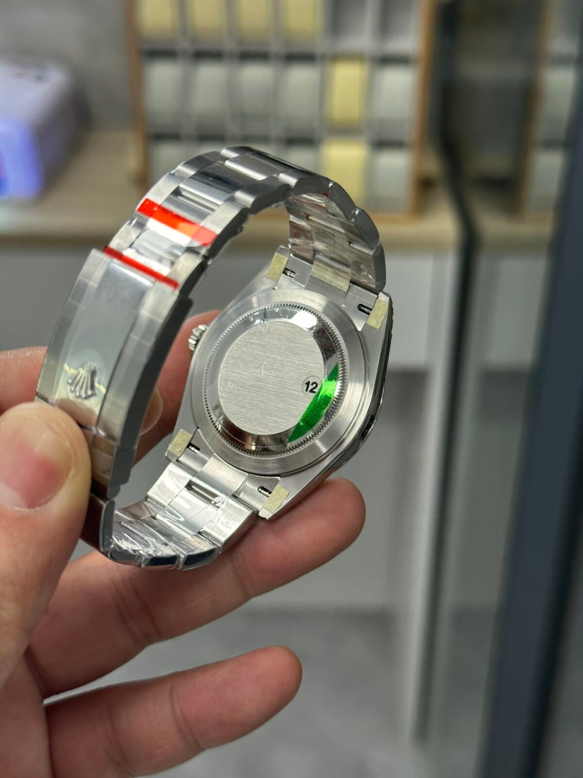 Rolex Datejust 41mm Mint Green Sunburst Dial Smooth Bezel Oyster Bracelet (126300) DD3235 Movement - Image 5