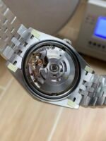 Rolex Datejust 41mm Mint Green Sunburst Dial Smooth Bezel Jubilee Bracelet (126300) DD3235 Movement - Image 10
