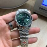 Rolex Datejust 41mm Mint Green Sunburst Dial Smooth Bezel Jubilee Bracelet (126300) DD3235 Movement