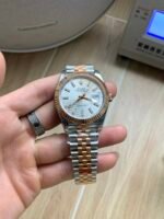 Rolex Datejust 41mm Two-Tone Rose Gold Silver Fluted Motif Dial Jubilee Bracelet (126331) DD3235 Movement
