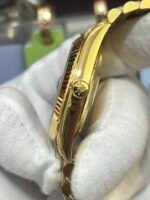 Rolex Day-Date 40 Yellow Gold Green Roman Dial (228238) V2 DD3255 Movement - Image 6