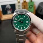 Rolex Oyster Perpetual 41mm ??Rolex Green?? Lacquer Dial Smooth Bezel Oyster Bracelet (124300) DD3230 Movement