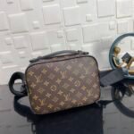 LOUIS VUITTON S LOCK MESSENGER MONOGRAM MACASSAR – LVB046 - Image 3