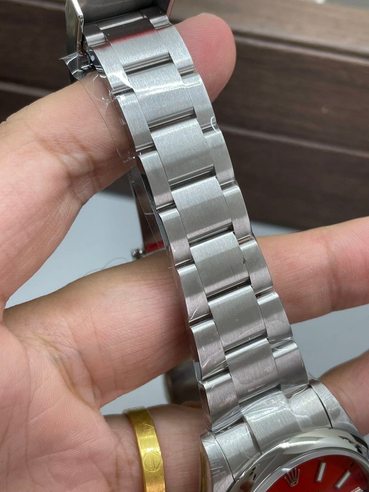 Rolex Oyster Perpetual 41mm Coral Red Dial Smooth Bezel Oyster Bracelet (124300) DD3230 Movement - Image 9