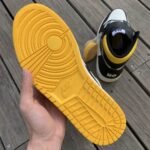 Jordan 1 Retro High OG NRG ??Not For Resale?? -Yellow - Image 5