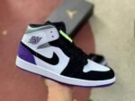 Jordan 1 Mid SE ‘Varsity Purple’ - Image 2